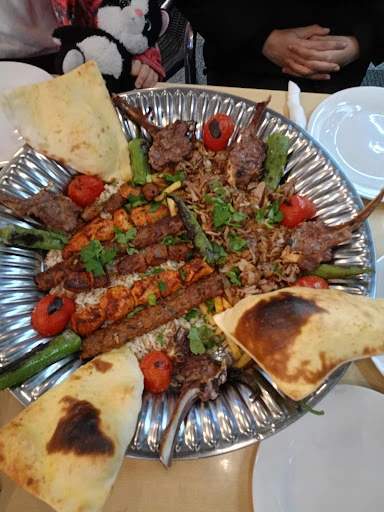 Tat Tat Kebabhaus photo 10